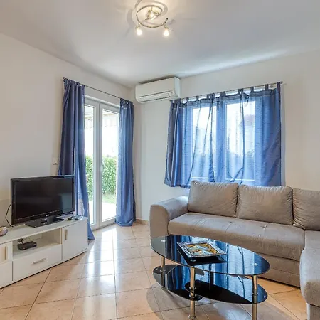 Appartement Mirjana In Karigador